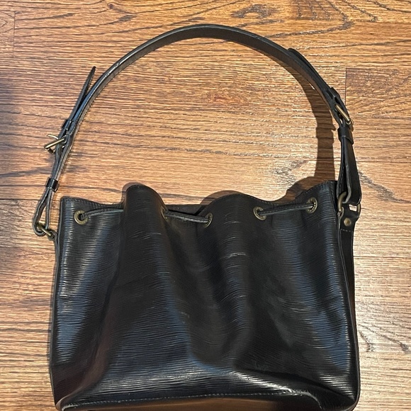 Vintage Louis Vuitton Petit Noe epi cuir black - Picture 1 of 12